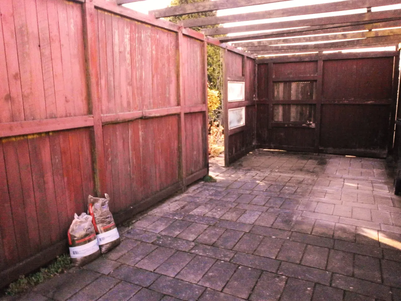 Billede 2 - TRÆVERK af ikke opført Carport.