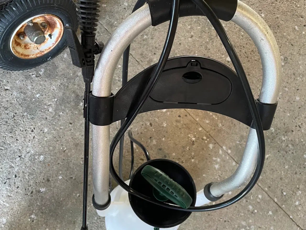 Billede 1 - Park havesprøjte på hjul