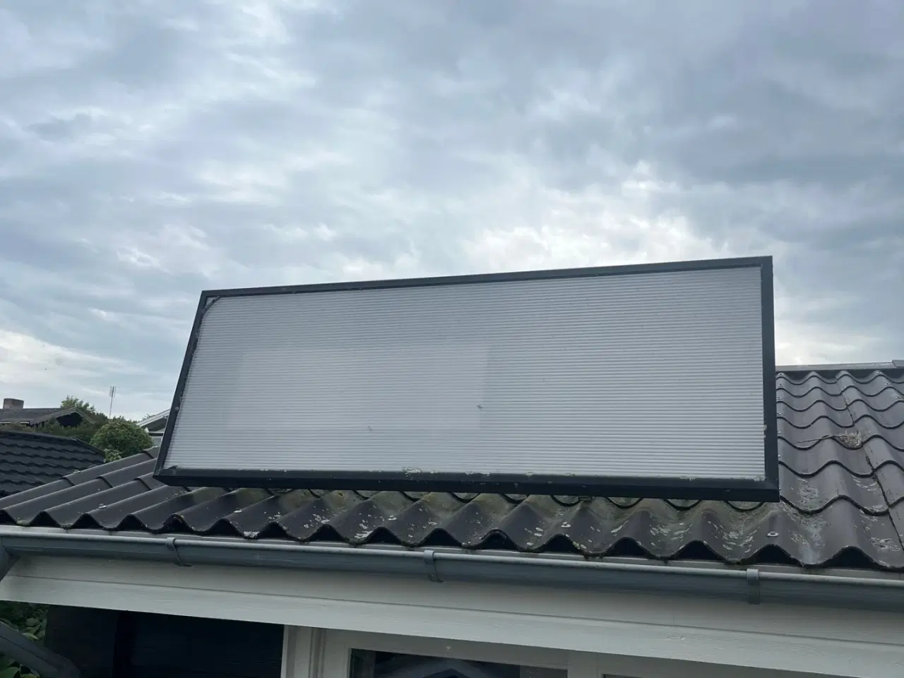 Billede 1 - Solarcenti solseller til ventilation af sommerhus