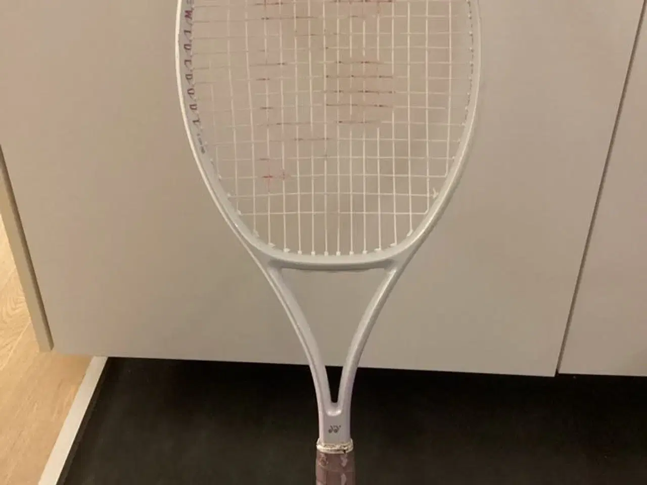 Billede 2 - 1 YONEX ISOMETRIC kvalitets tennisketcher + taske
