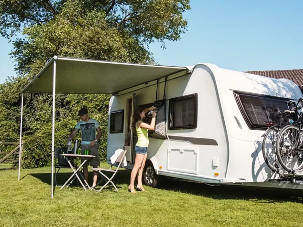 Billede 2 - Posemarkise. Thule Omnistore 1200