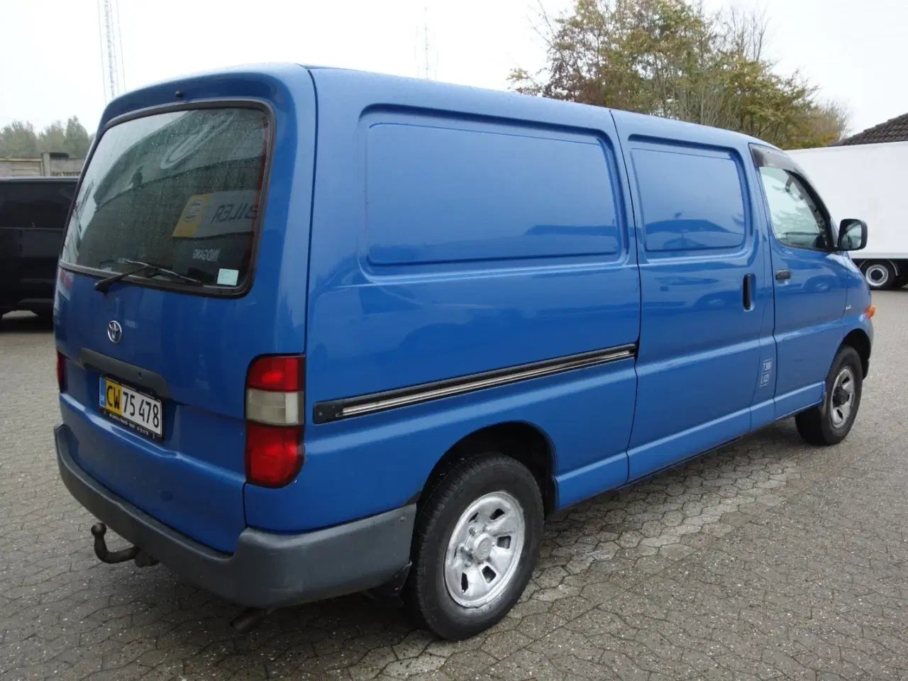 Billede 11 - Toyota HiAce 2,5 D-4D 102 Komfort lang 4x4