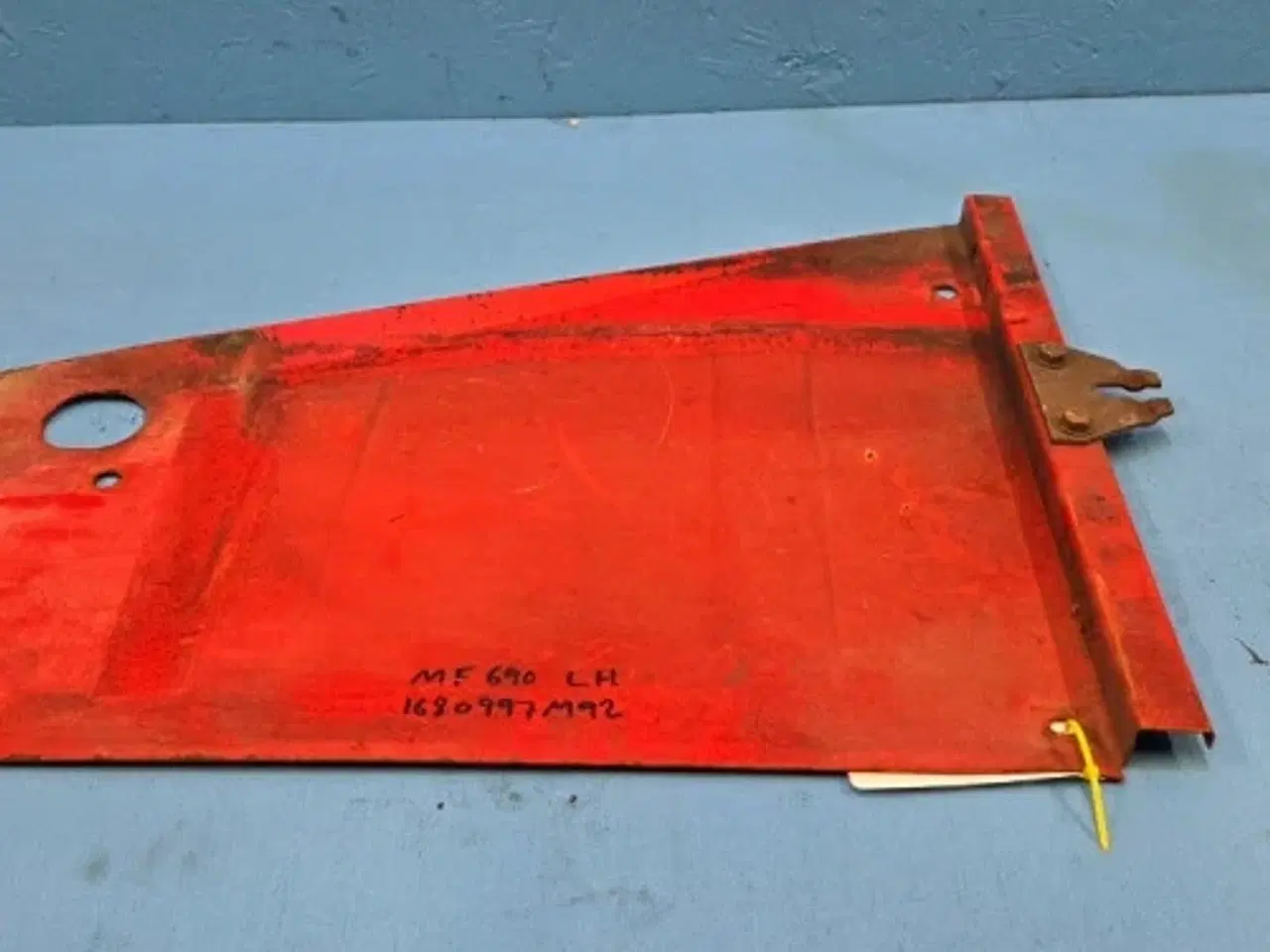 Billede 5 - Massey Ferguson 690 Skærm L. 1680997M92