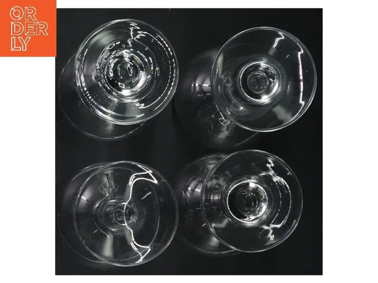 Billede 2 - Sæt af fire ballonglas  vinglas (str. 12-13 cm)