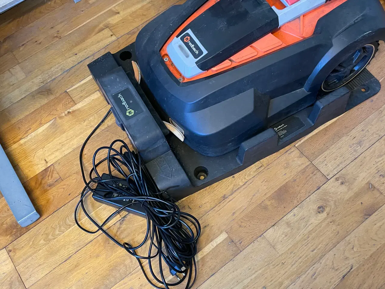 Billede 3 - Robot plæneklipper Redback defekt batteri