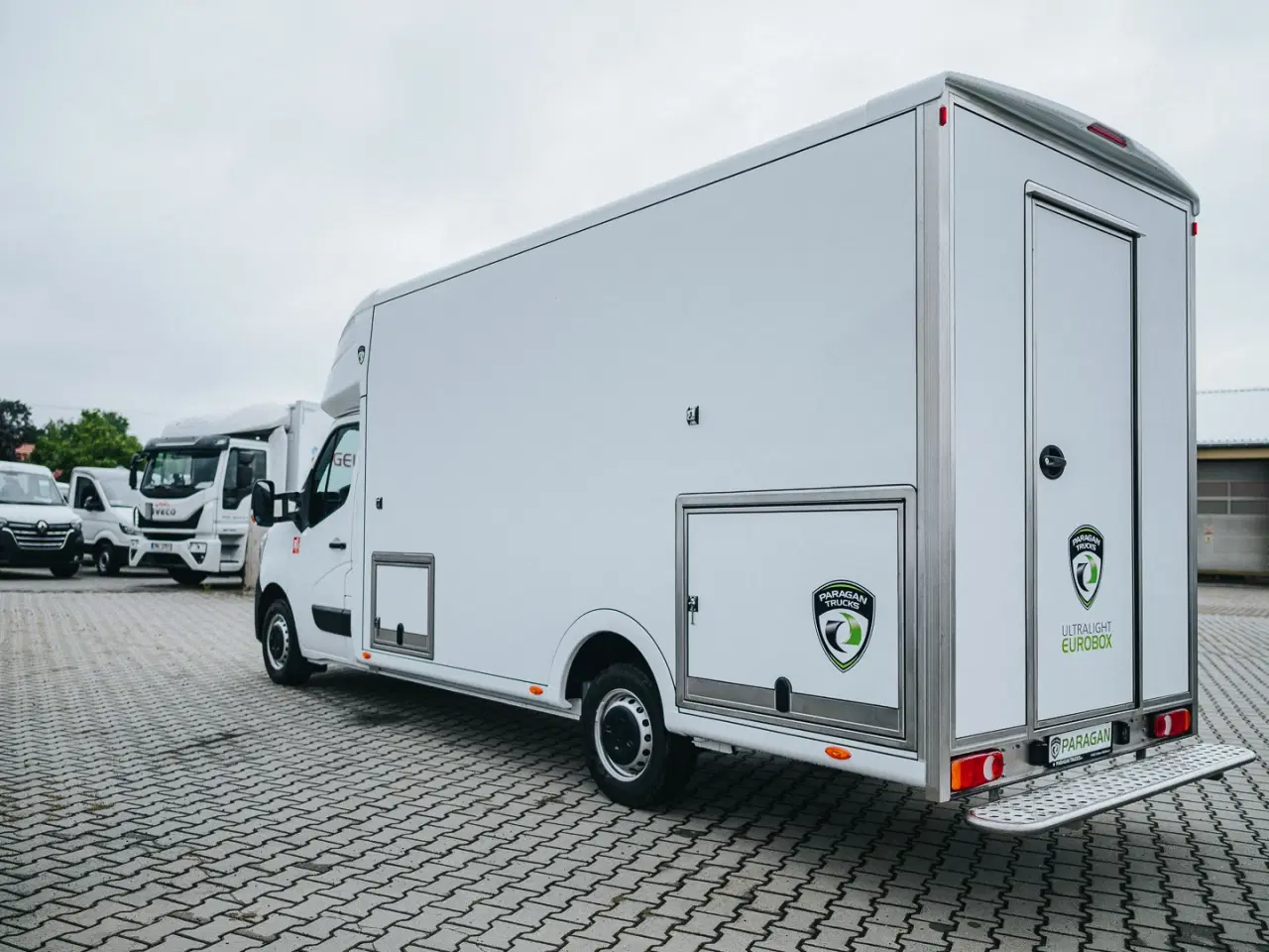 Billede 5 - Fabriksny FOODTRUCK / MADVOGN - Indret selv