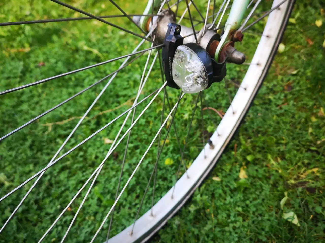 Billede 7 - KILDEMOES SREET 28"  53cm højt 7 gear.  Ny dæk. Lø
