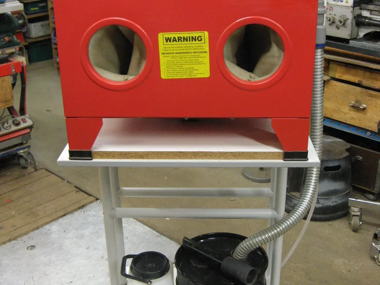 Billede 1 - Sandblæsnings Kabine 