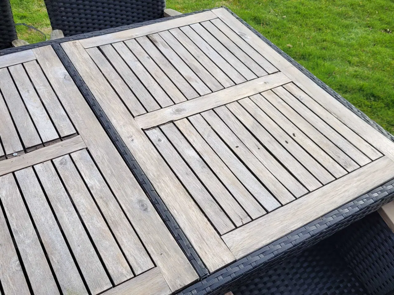 Billede 5 - Sort rattan havemøbelsæt 