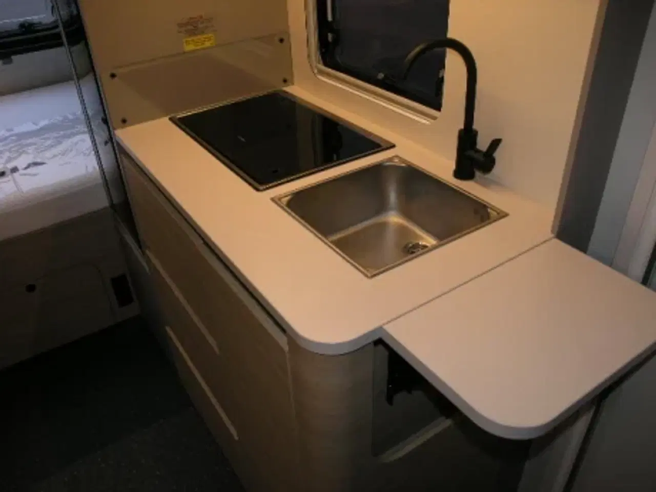 Billede 9 - Adria Action 391 PD