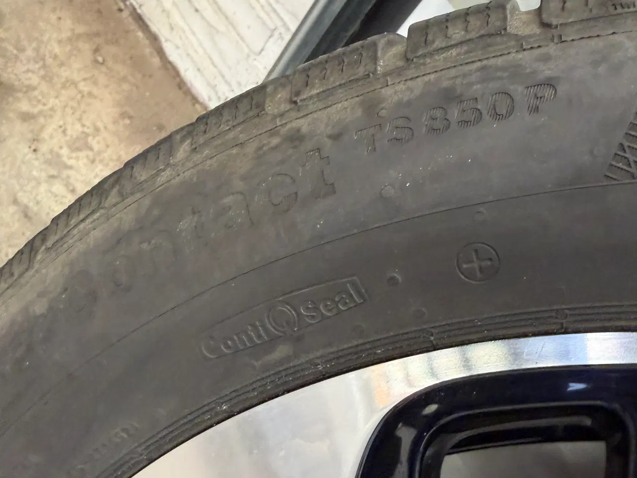 Billede 10 - Originale vinterhjul ID.7 - Næsten nye