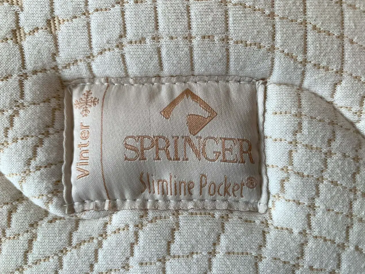 Billede 4 - Komfortabel Auping dobbelt seng med madras- både 1