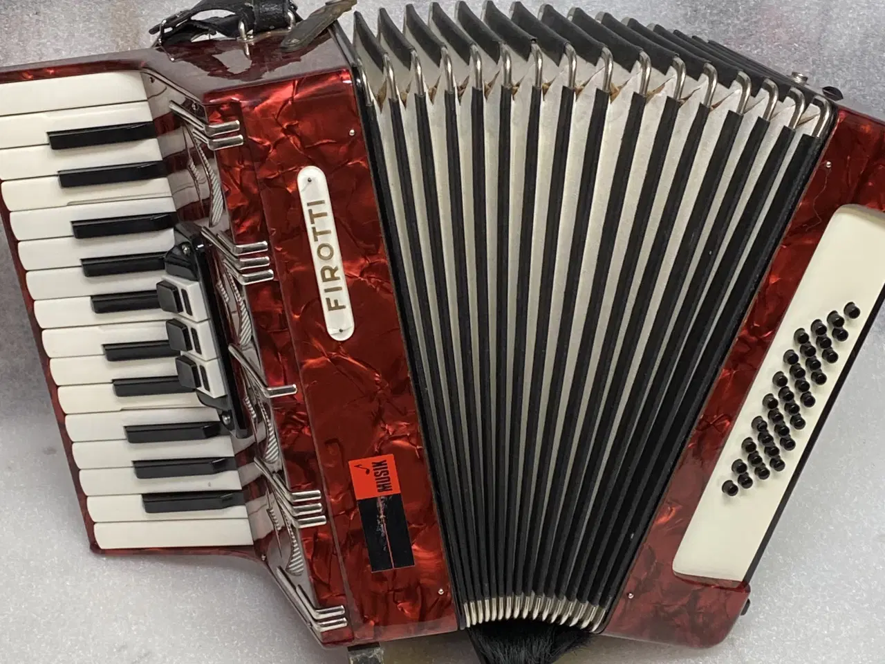 Billede 7 - Firotti harmonika – 2-kor / 3 registre – nyservice