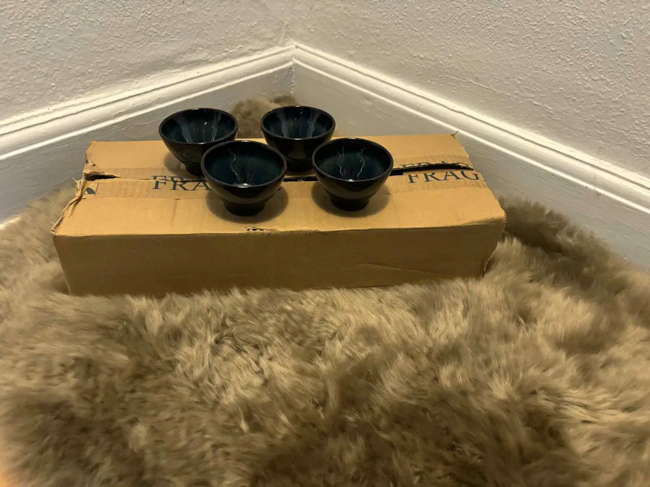 Billede 10 - 24 espresso kopper i stentøj