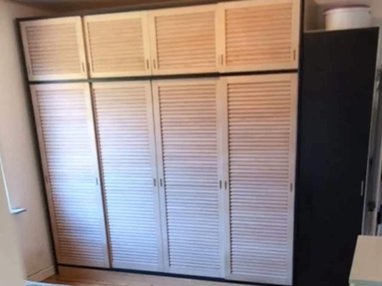 Billede 1 - Klædeskab 4 fløj