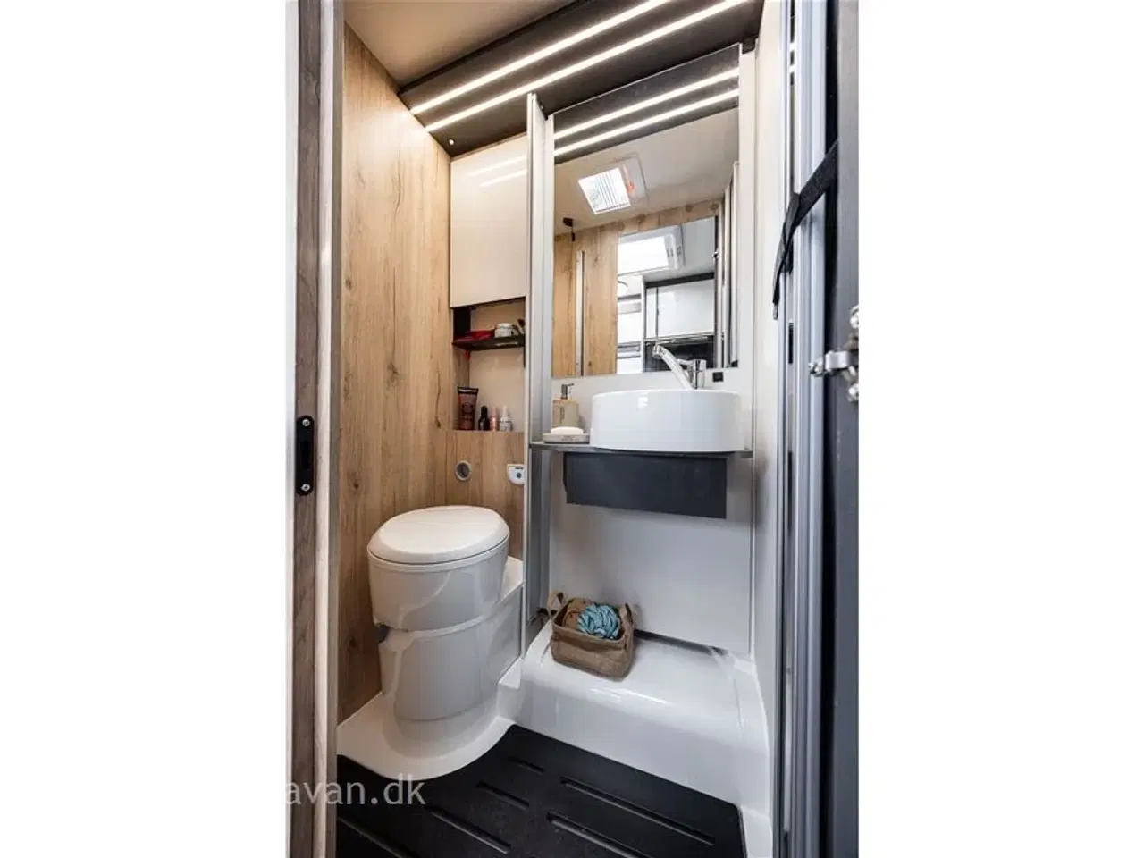 Billede 24 - 2026 - Elnagh T-Loft 529