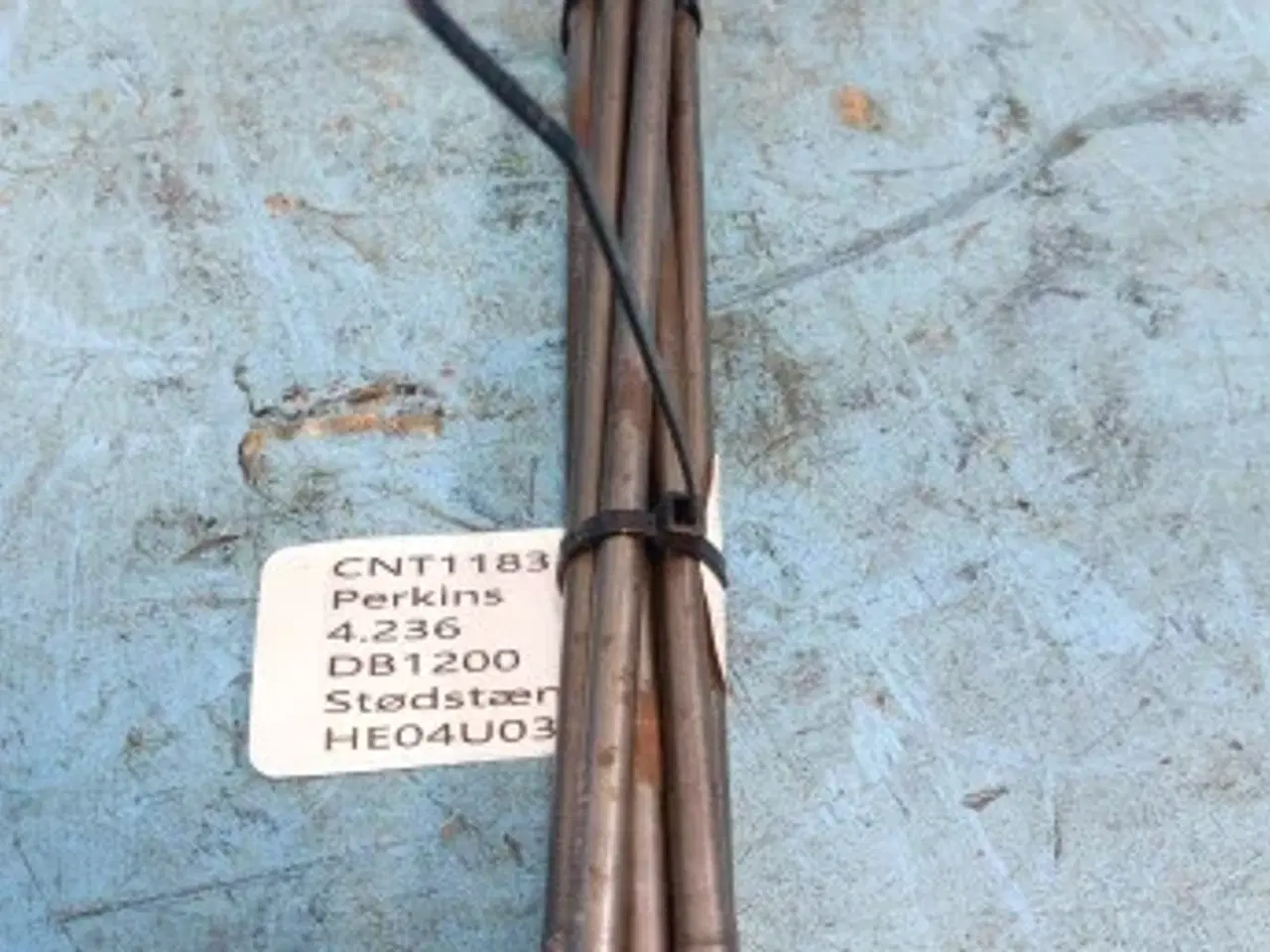 Billede 3 - Dronningborg D1200 Perkins 4.236 Stødstænger