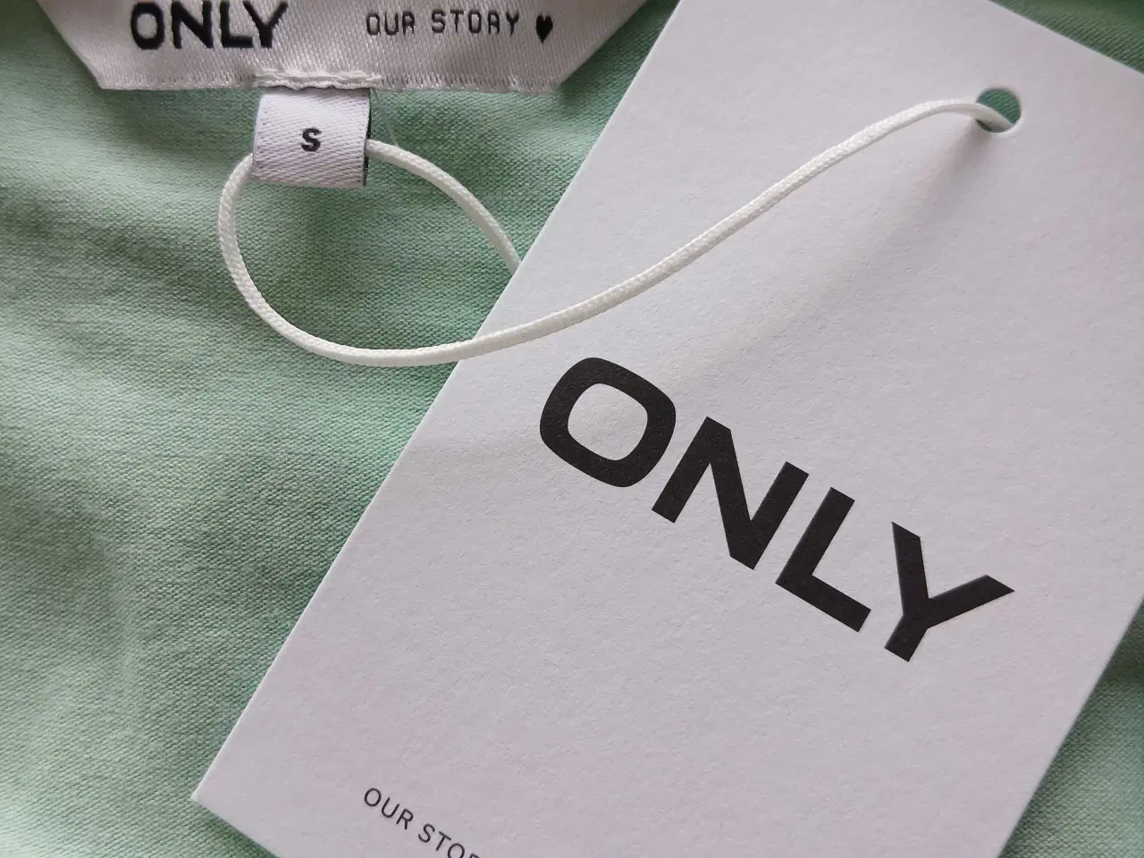 Billede 7 - Top. Only. Small/36