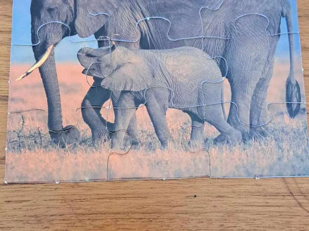 Billede 3 - Puslespil def er med zebra og giraf og elefanter