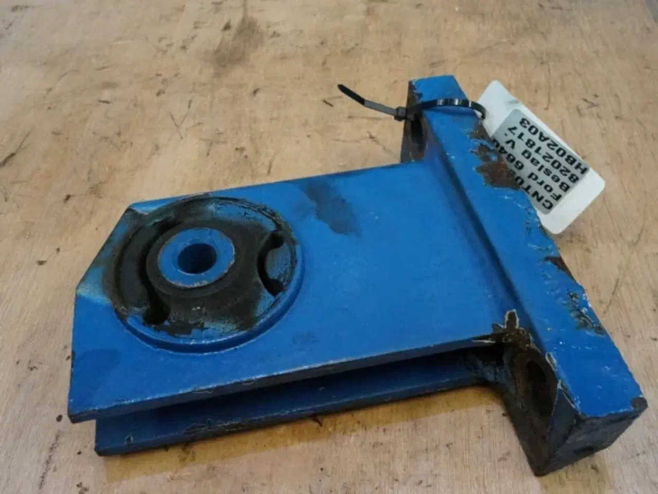 Billede 2 - Ford 6640 Beslag V.  82021817