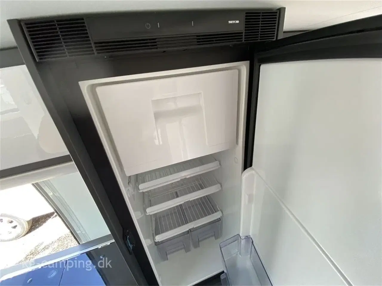 Billede 13 - 2021 - Adria Twin Supreme 640 SLB   Velholdt Adria TWIN 640 SLB årgang 2021 med masser af udstyr