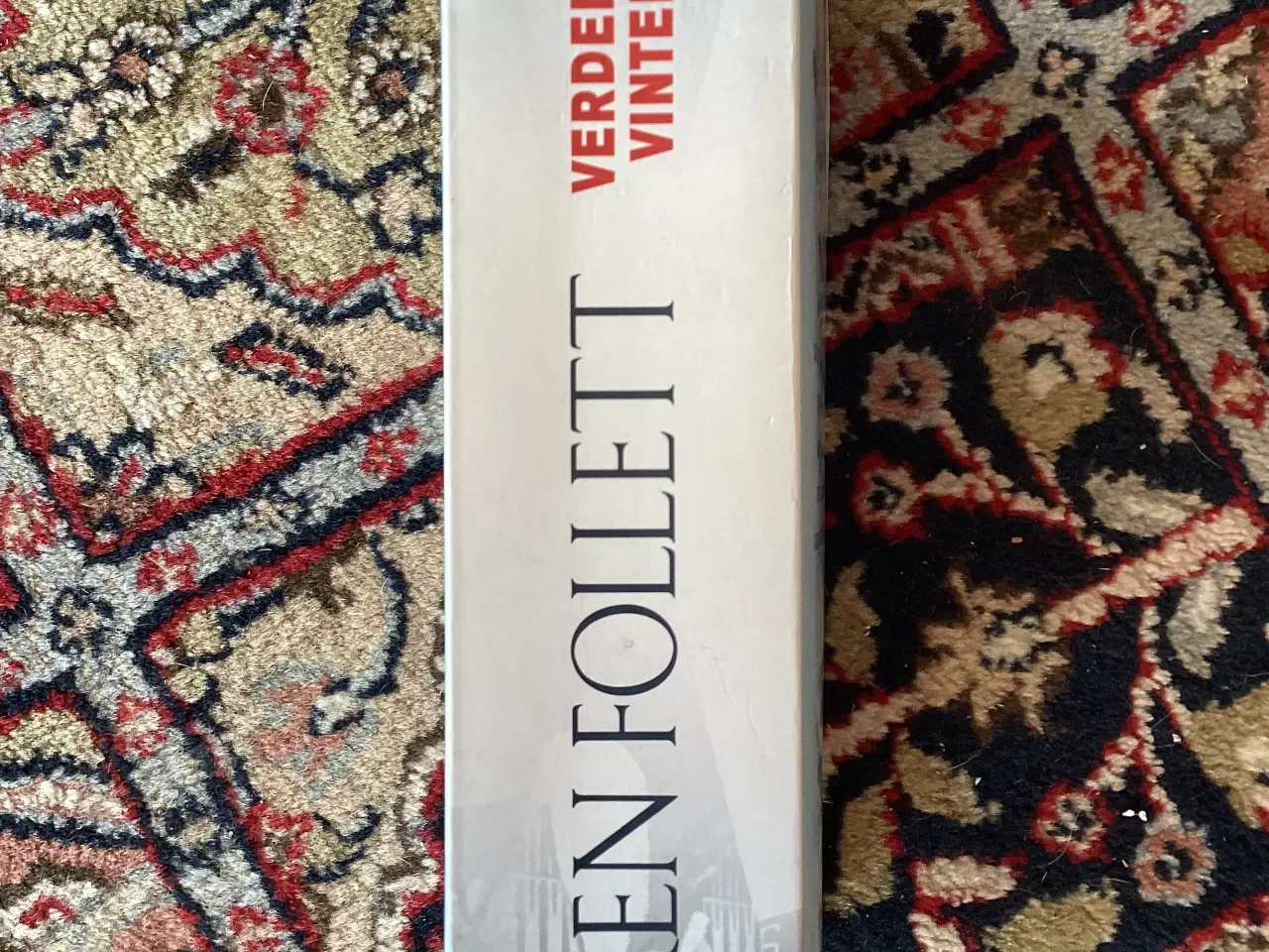 Billede 3 - Ken Follett “Verdens Vinter”