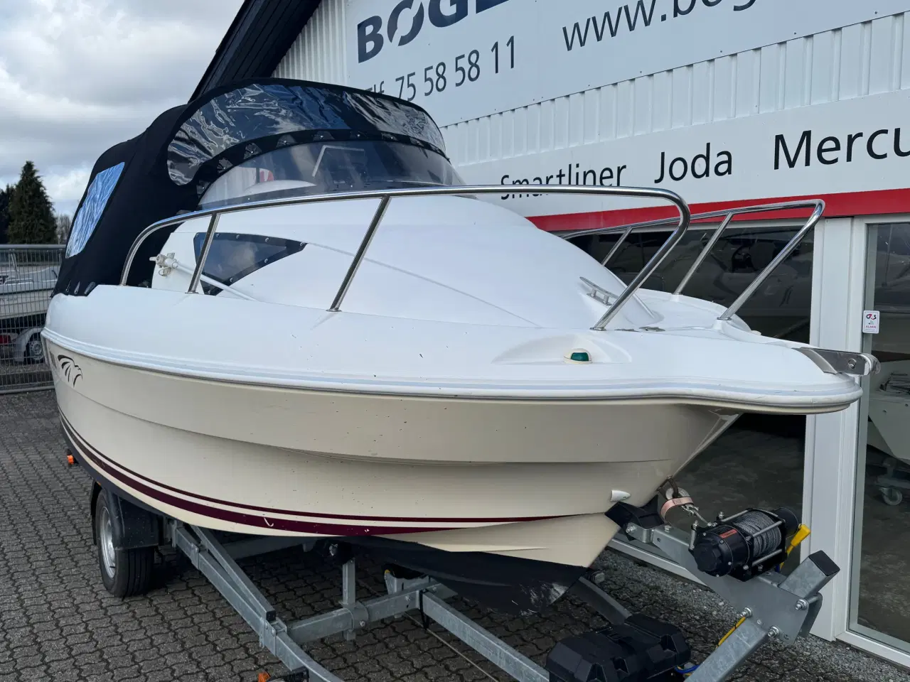 Billede 3 - 510 Cruiser med F75 Mariner 4 takt 1,6L og 1300 kg Brenderup bådtrailer