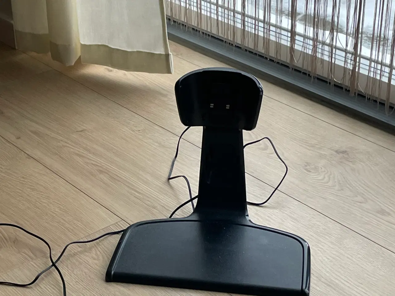 Billede 3 - Electrolux ledningsfri støvsuger med defekt