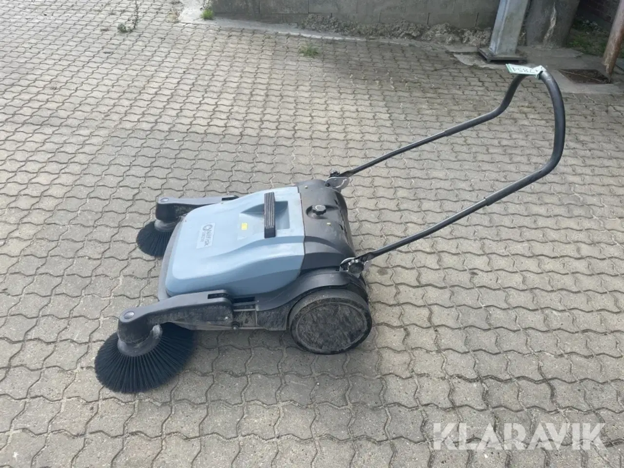 Billede 2 - Fejekost Nilfisk SW 250 920
