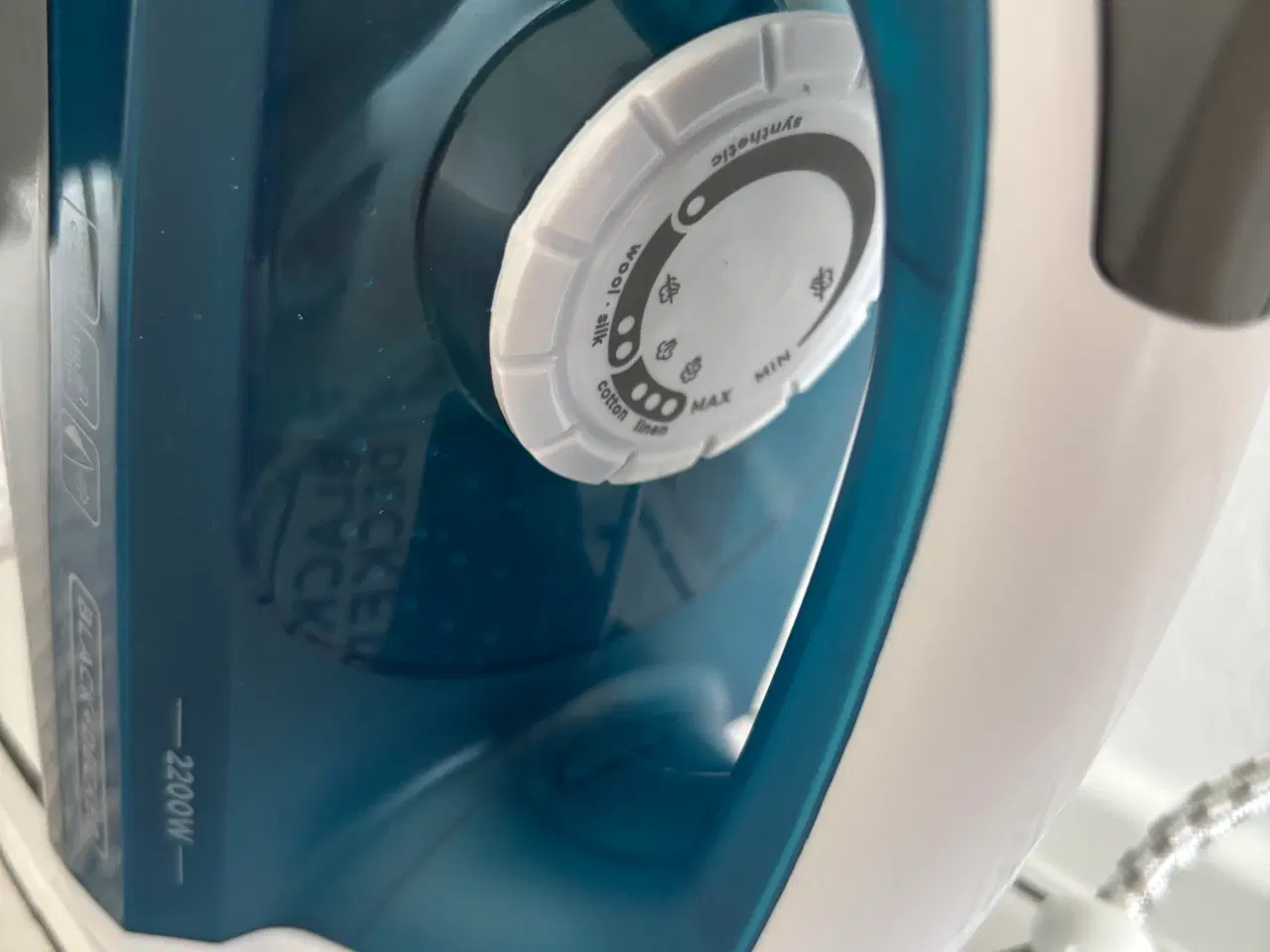 Billede 8 - BLACK+DECKER Dampstrygejern/Steam Iron (2200W)