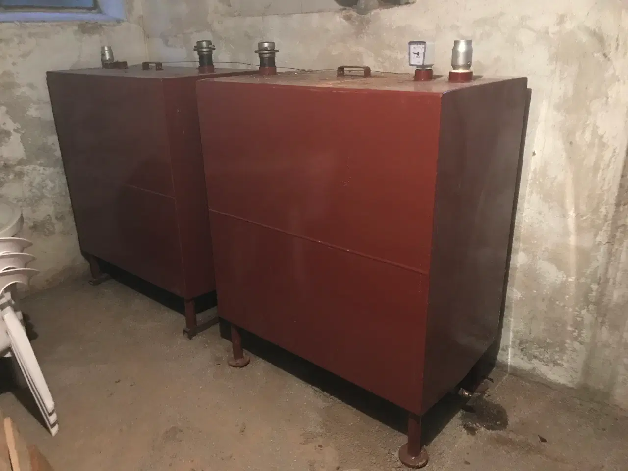 Billede 1 - Olietank 600 liter