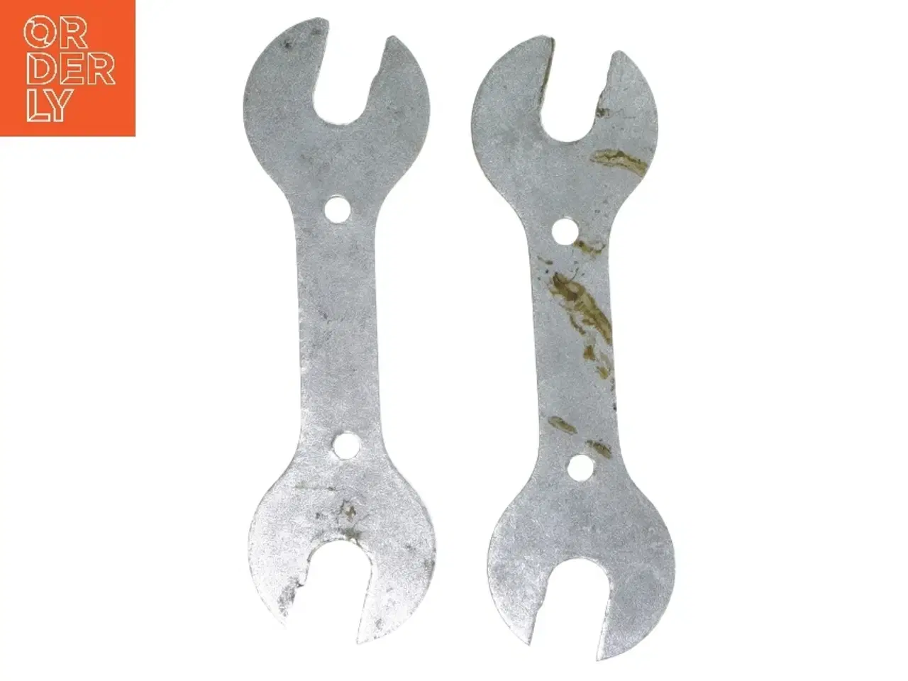 Billede 1 - Sæt med to konusnøgler (str. 15 cm)