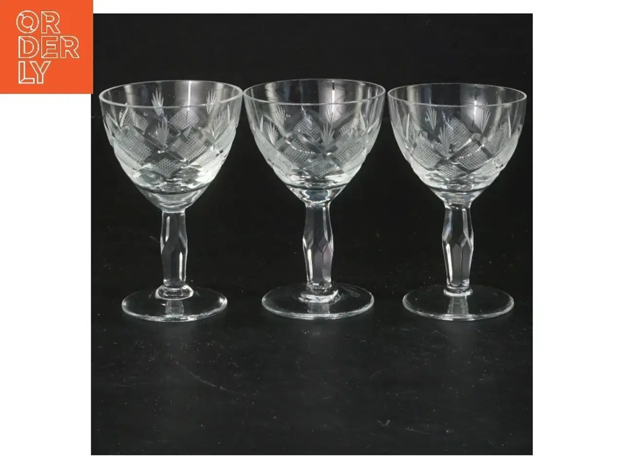 Billede 1 - Krystalglas 3 stykker 8 cm (str. 3 styk, 8 cm)fra Wien antik