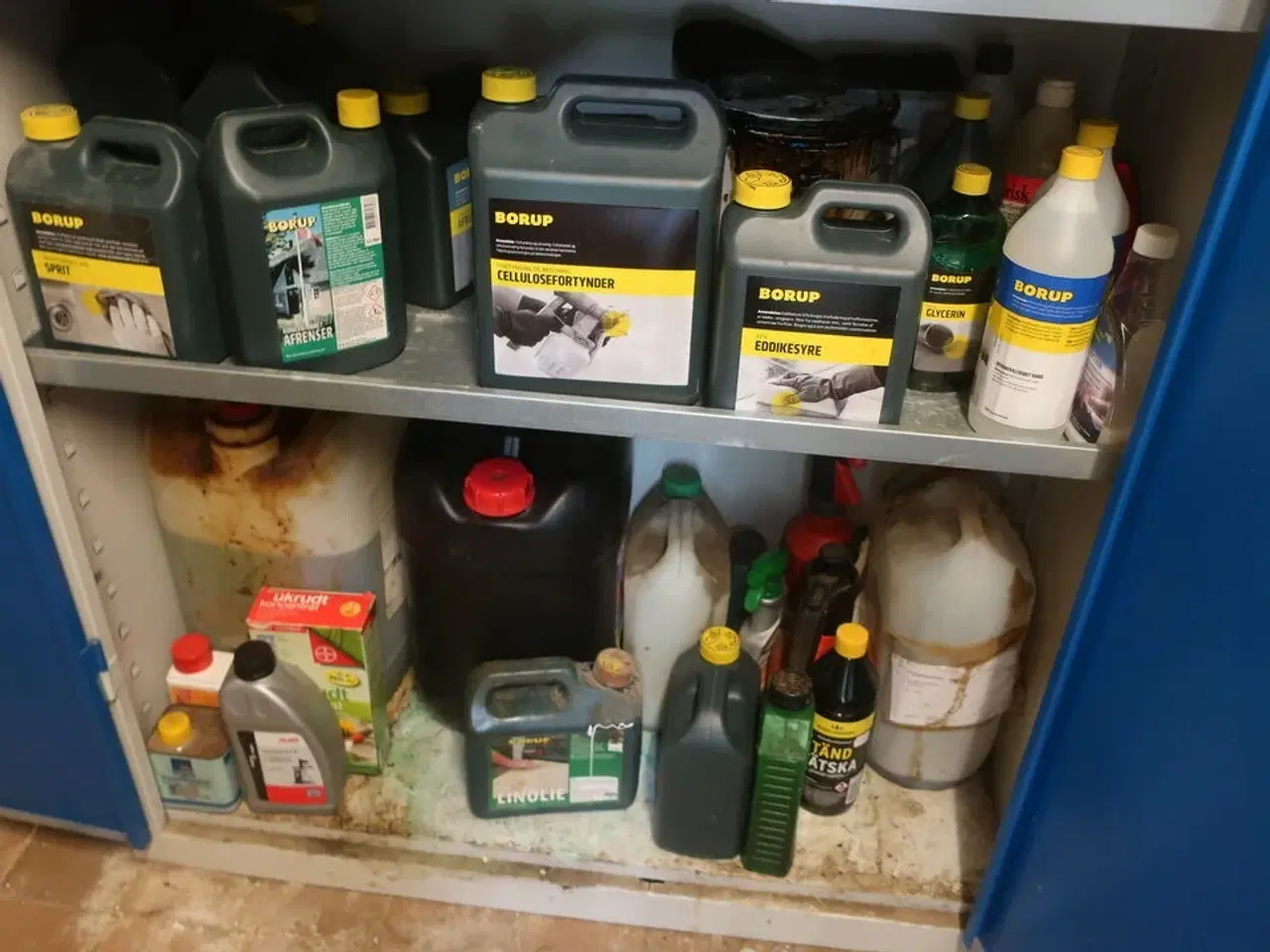 Billede 52 - Ryd hele værkstedet for løse dele