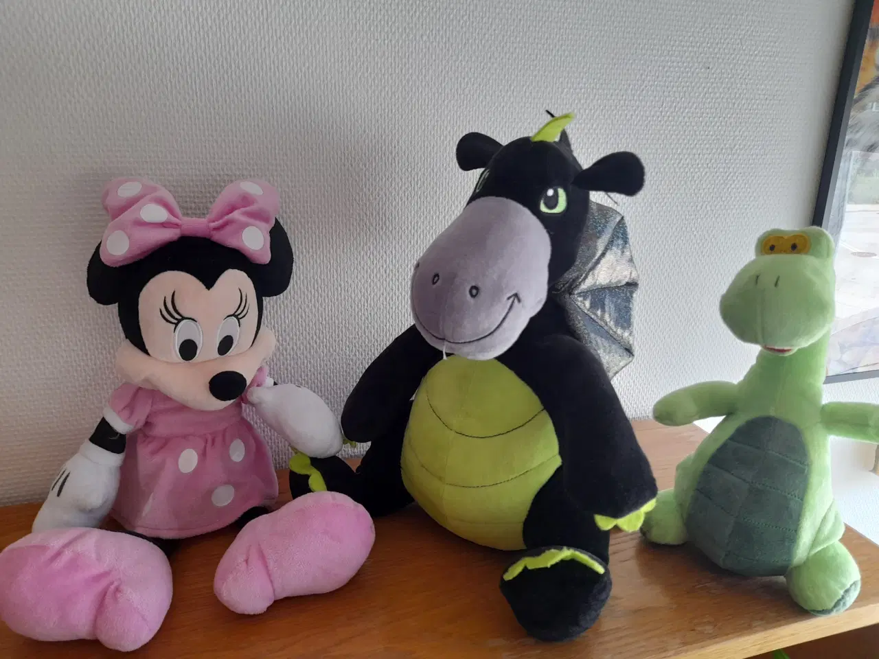 Billede 5 - 2 drager + Minnie mouse