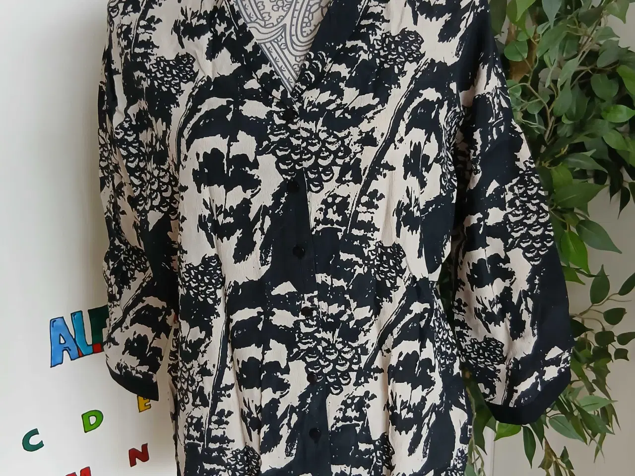 Billede 1 - Skjorte. Friendtex. Medium/38