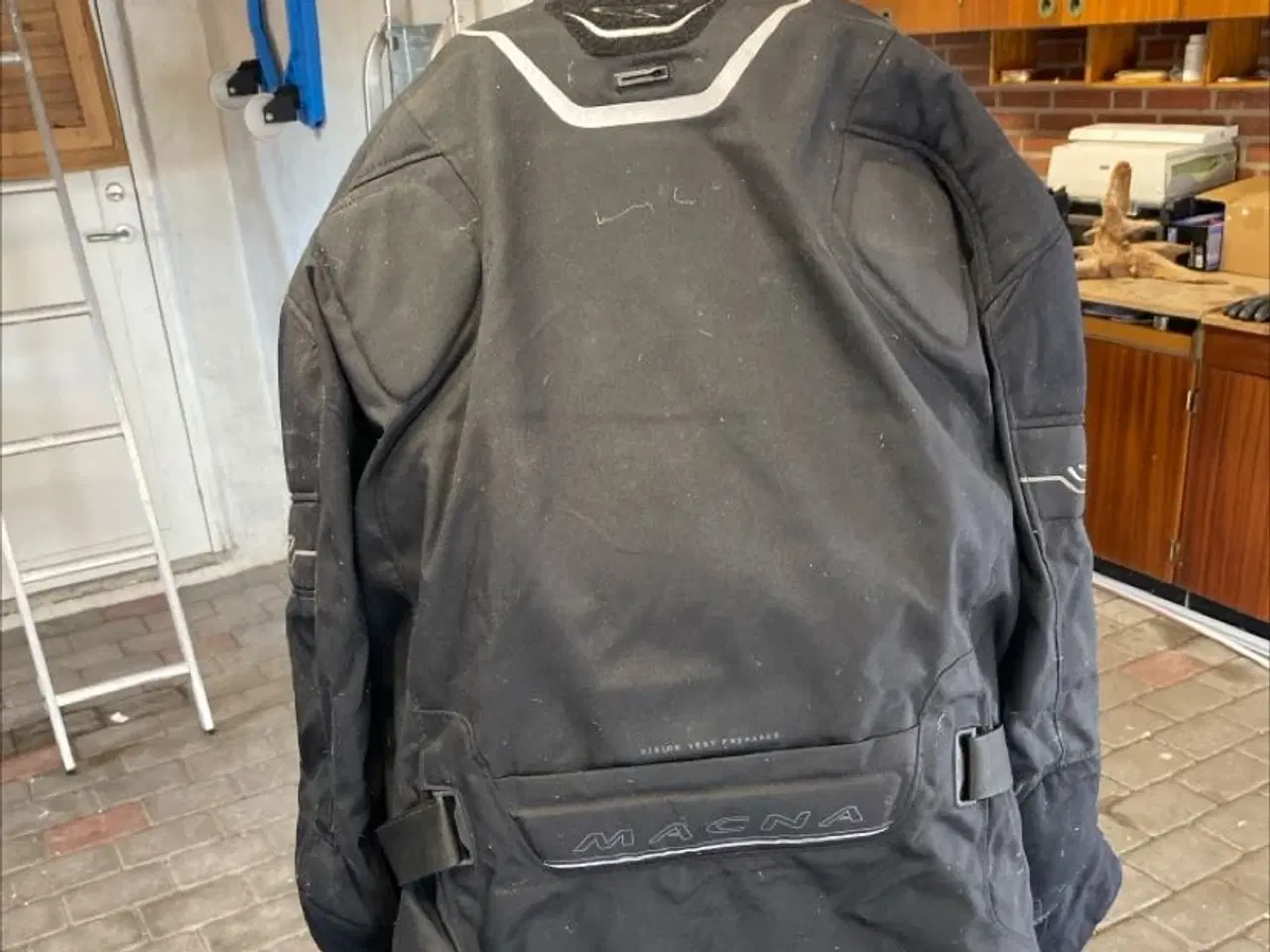 Billede 1 - Mc.jakke sort 