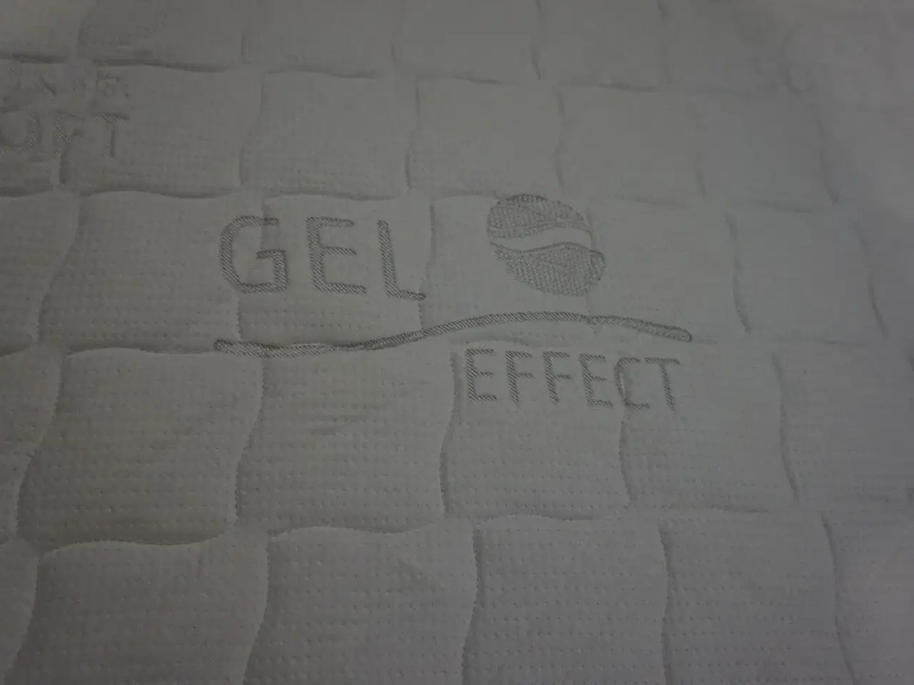 Billede 5 - Nordisk Fjer boxmadrasseng 120x200 cm med Gel topmadras