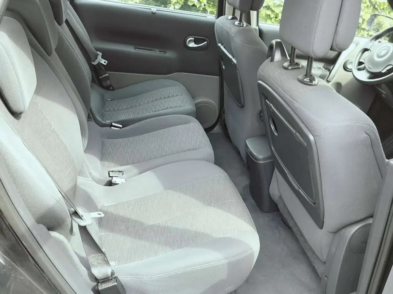 Billede 7 - Her er der en utrolig dejlig bil.