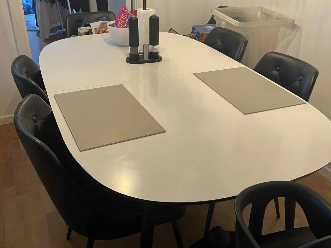 Billede 4 - Spisebord Daells