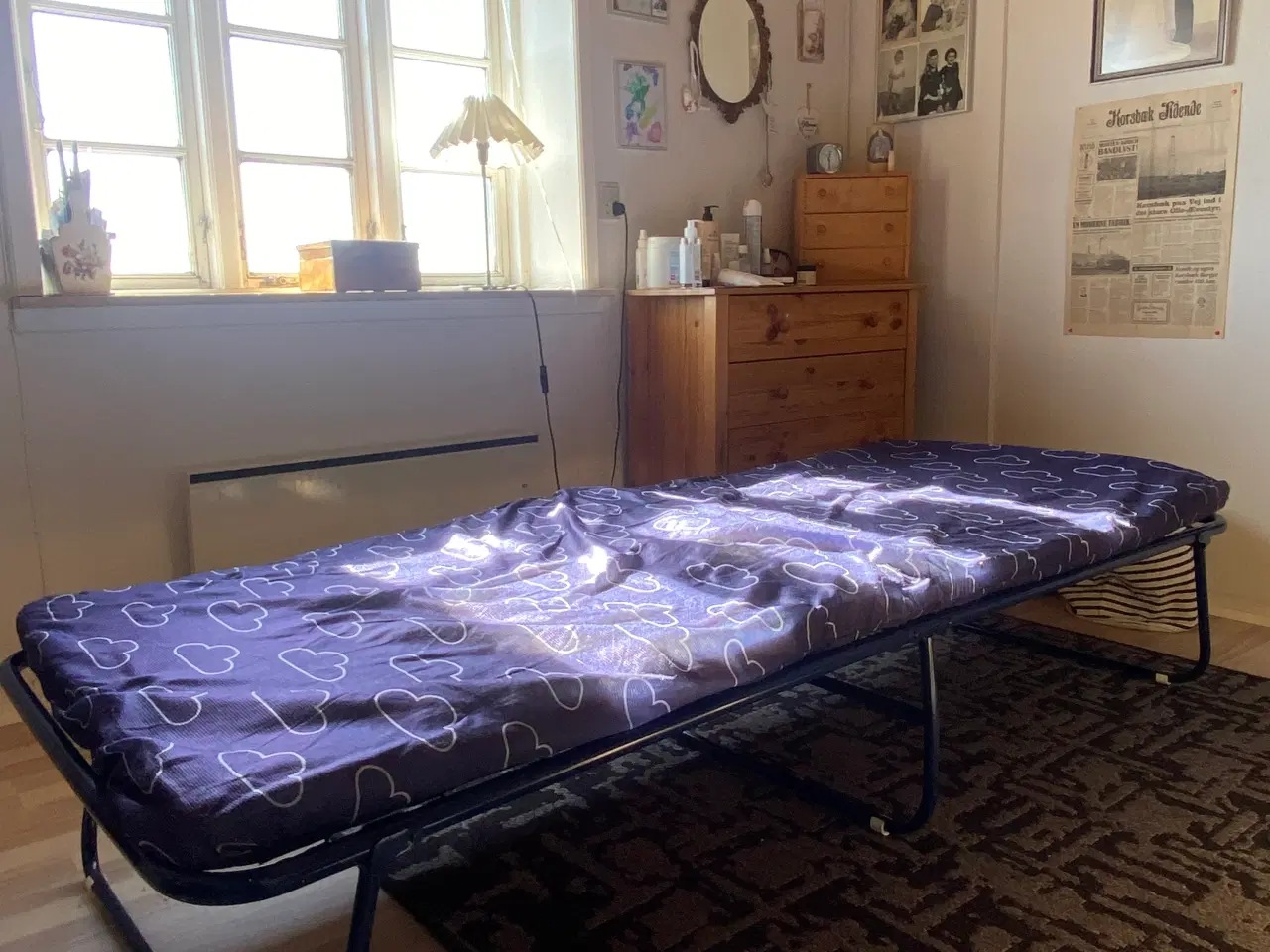 Billede 1 - Gæsteseng som kan slås sammen.    