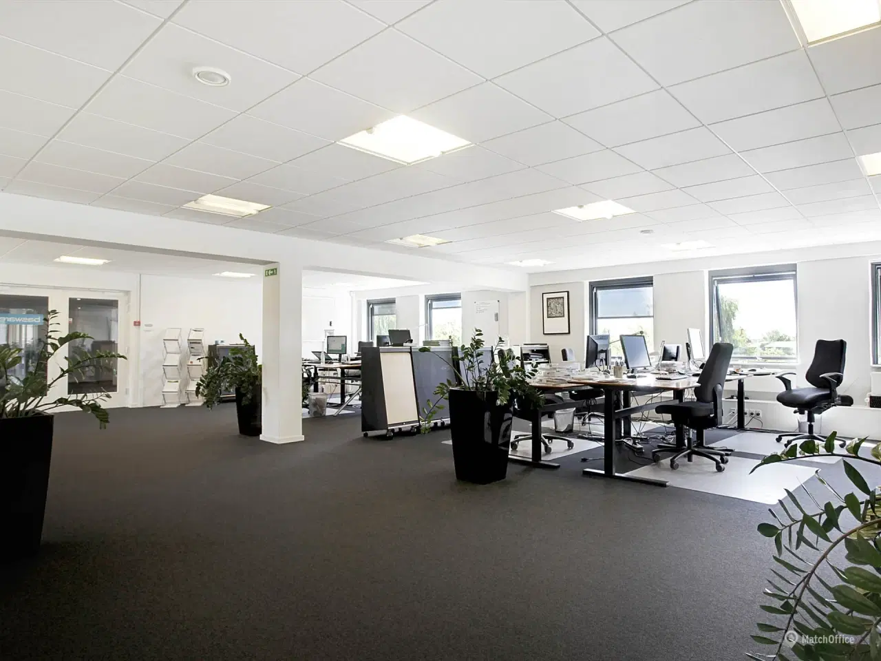Billede 5 - Stort showroom med tilhørende nyt kontor, velbeliggende på Dynamovej i Søborg.
