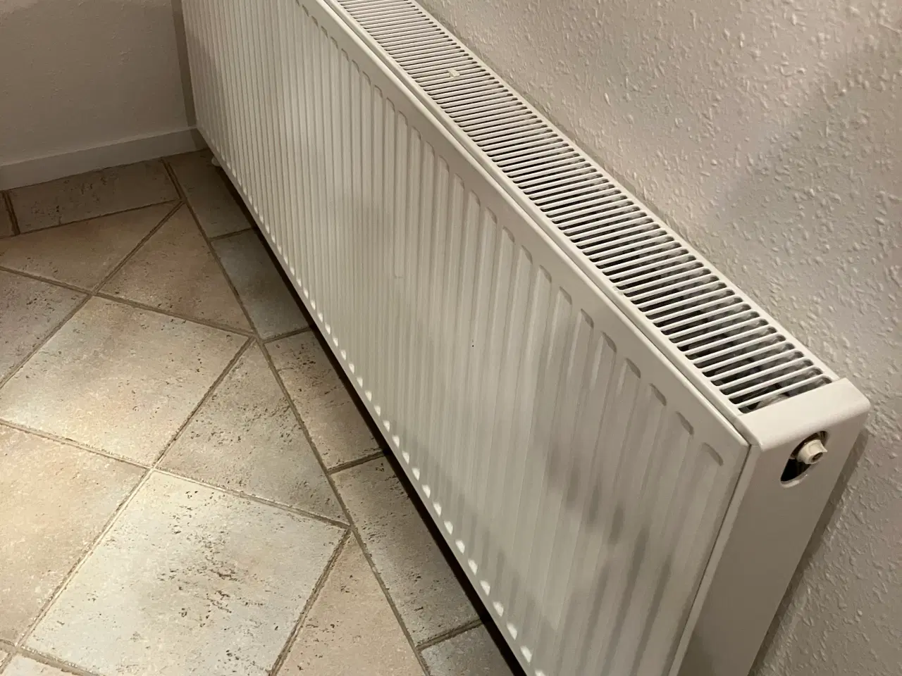 Billede 2 - Radiatorer 2 størrelser