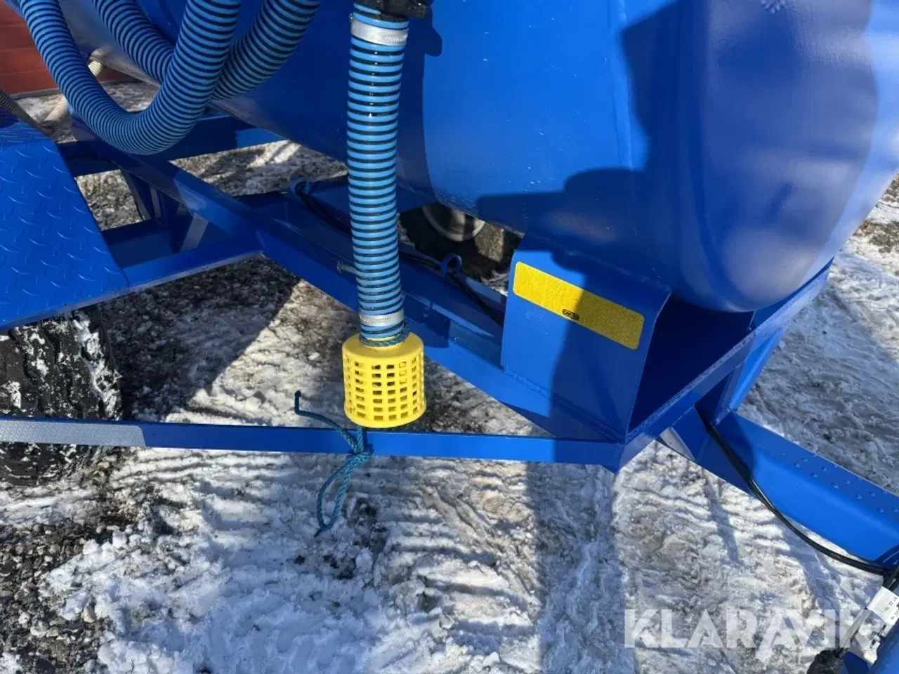 Billede 12 - Vandvogn Sandby 2500L med pumpe