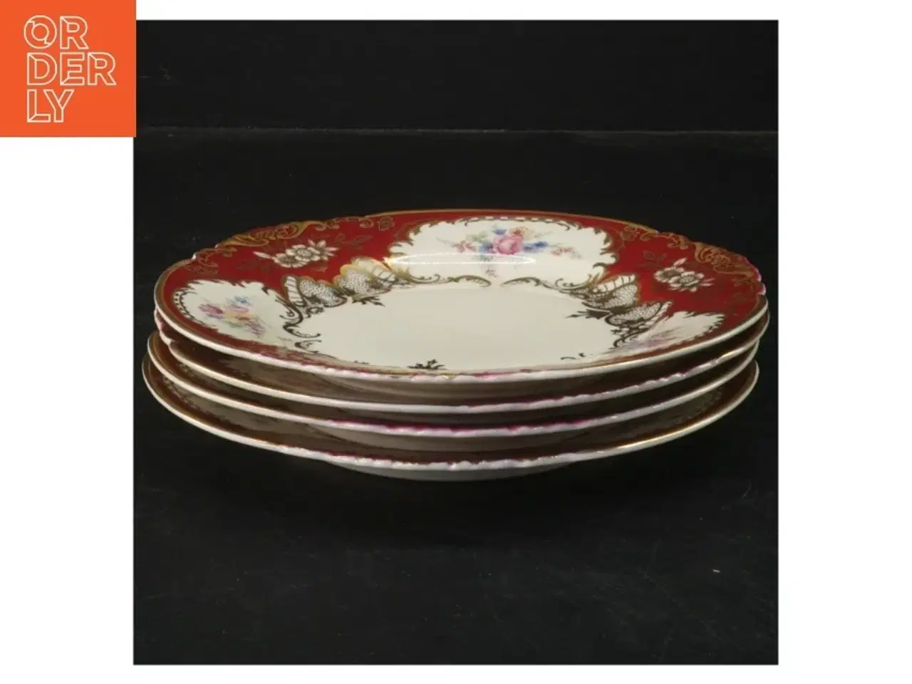 Billede 1 - Sæt af Dekorative Tallerkener (str. Ø 17 cm)