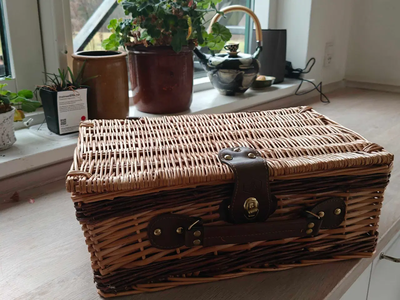 Billede 5 - Laguiole eksklusiv picnic kurv