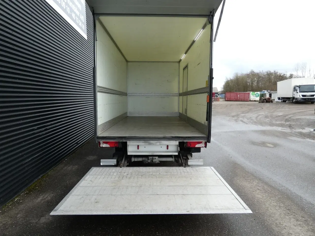 Billede 7 - Mercedes-Benz Sprinter 315 2,0 CDI Alu.kasse m./lift RWD 9G-Tronic 150HK Ladv./Chas. Aut.