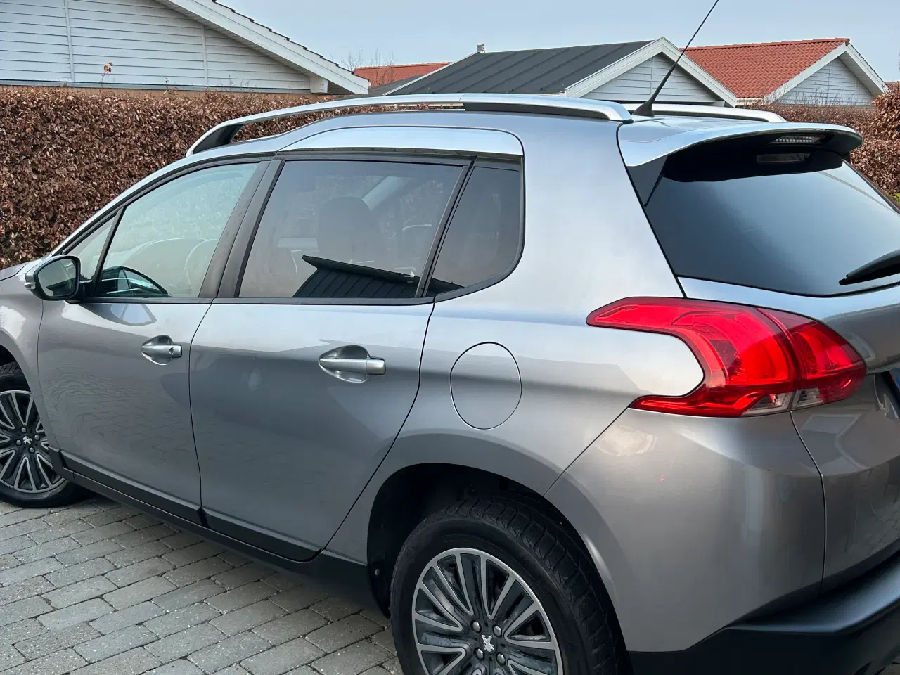 Billede 3 - Peugeot 2008 1,2 VTI med lav kilometer