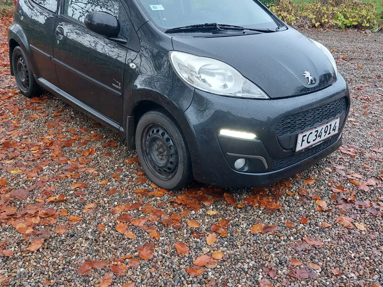 Billede 2 - Km kun 207000. Årgang 2012