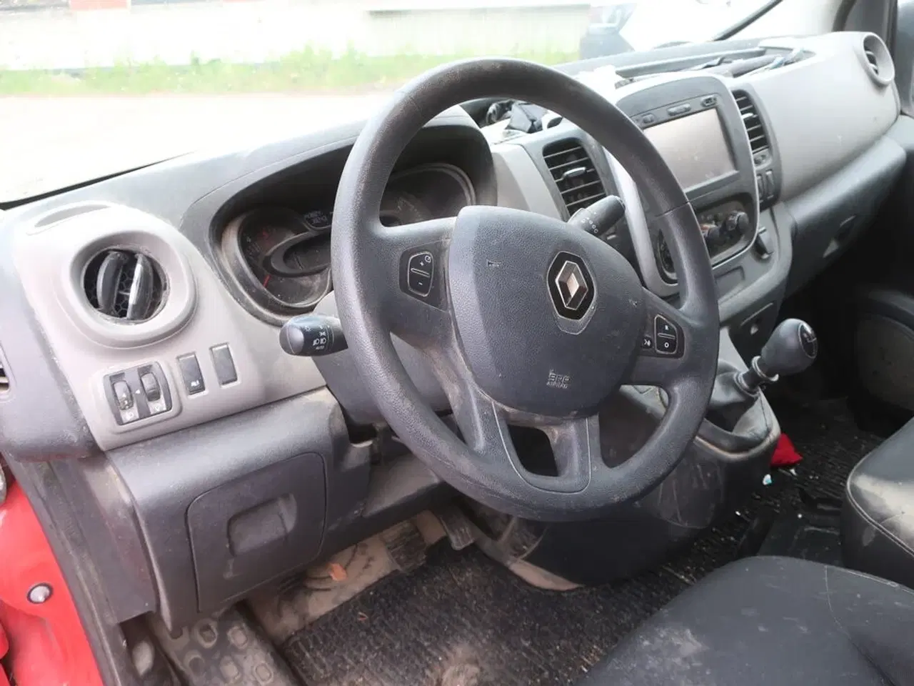 Billede 9 - Varebil RENAULT TRAFIC 1.6 DCI 125hk L2H1